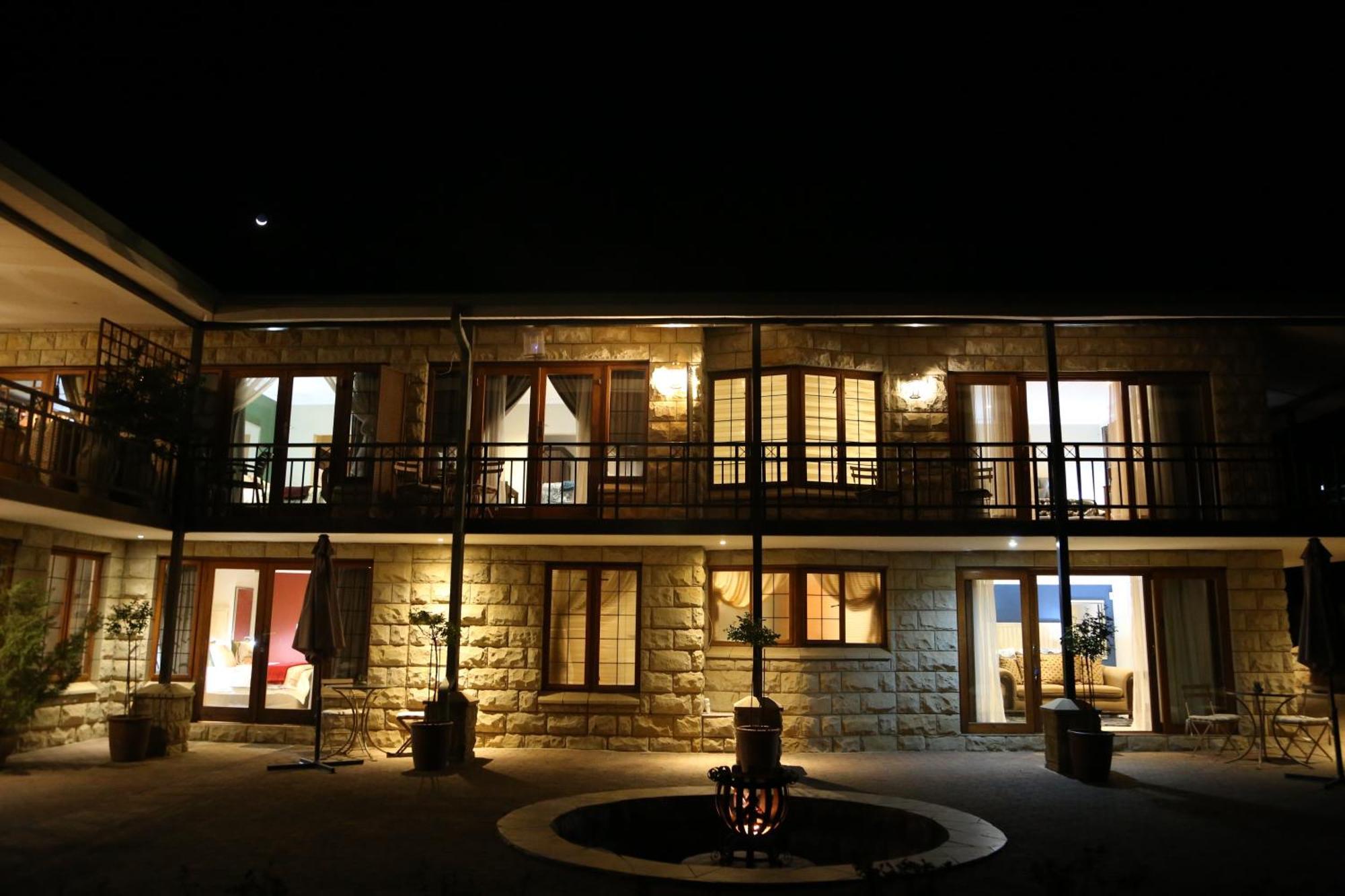 Mt Horeb Manor Clarens Exterior photo